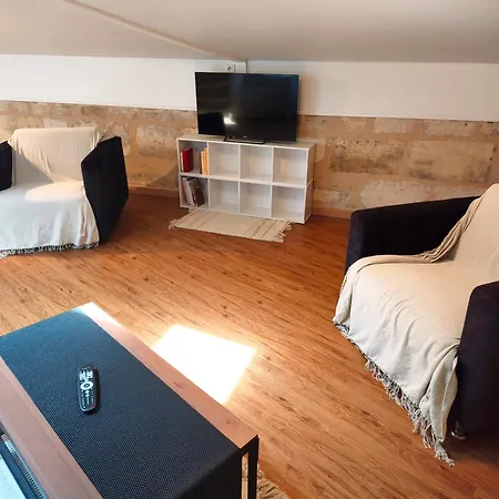 Apartament Pres De La Gare *